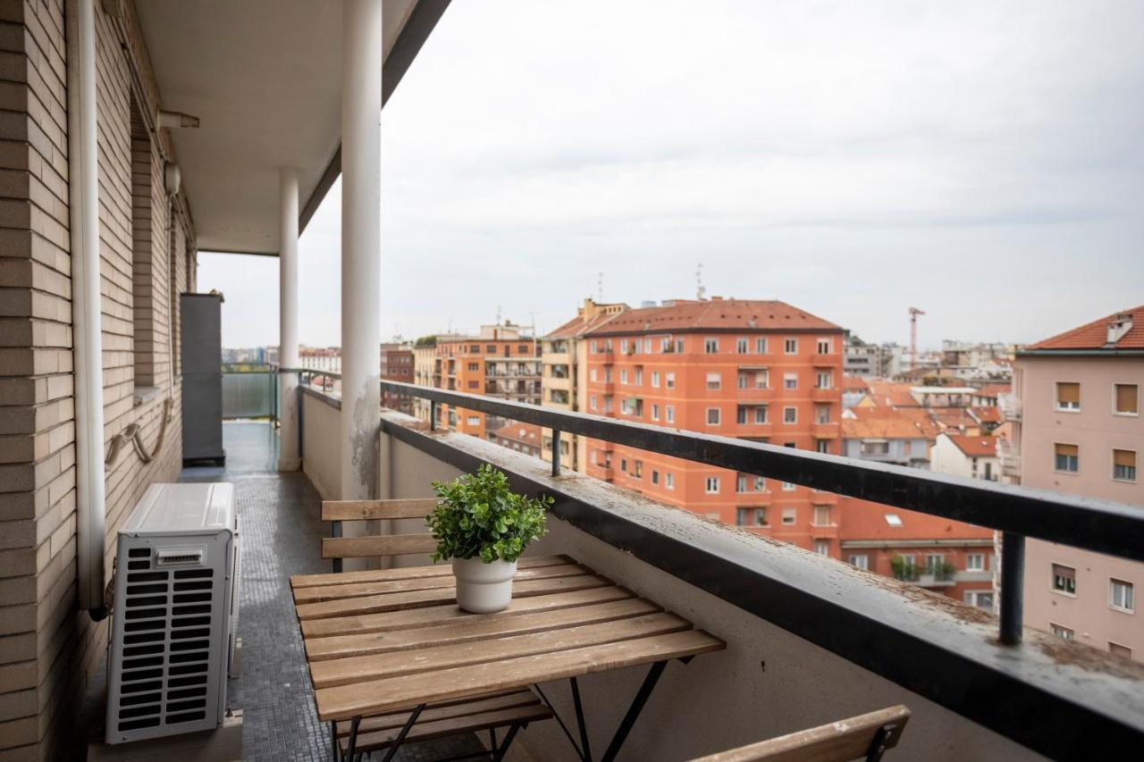 Apartment Tortona -navigli Free Parking Penthouse Con Wifi Milan